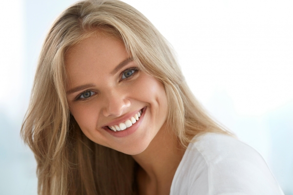 dental implant benefits
