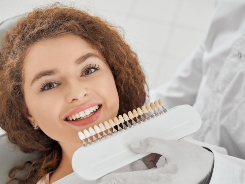 what to expect during a porcelain veneer procedure